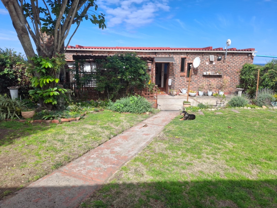 3 Bedroom Property for Sale in Winterstrand Eastern Cape